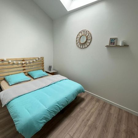 Gite De Charme - 3 Chambres, 5 Lits - De 4 A 7 Personnes 阿瓦同 外观 照片