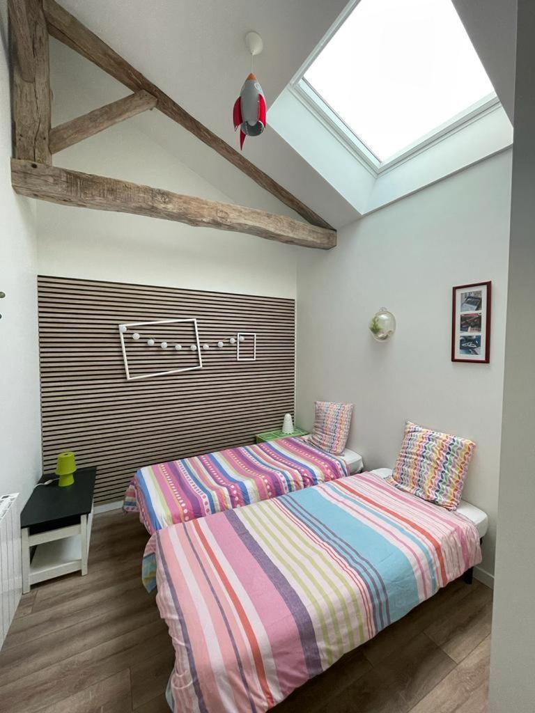 Gite De Charme - 3 Chambres, 5 Lits - De 4 A 7 Personnes 阿瓦同 外观 照片